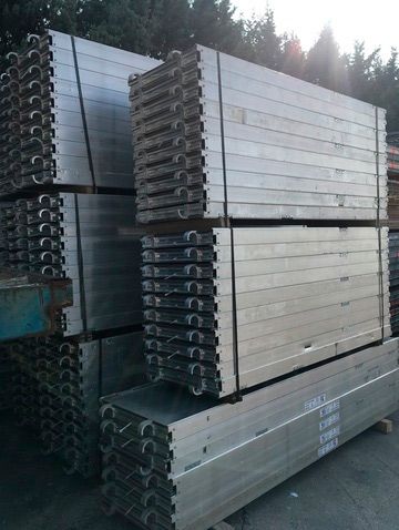 Plataforma con escalera1